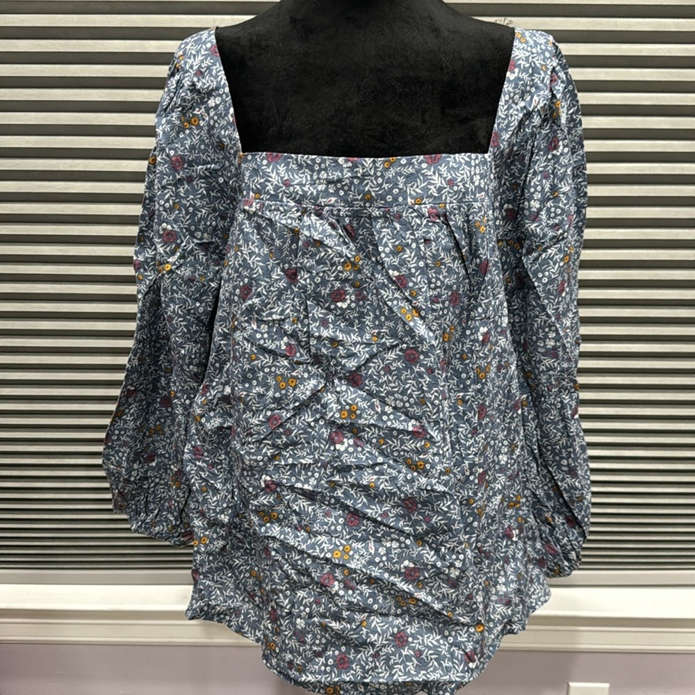 Floral blouse